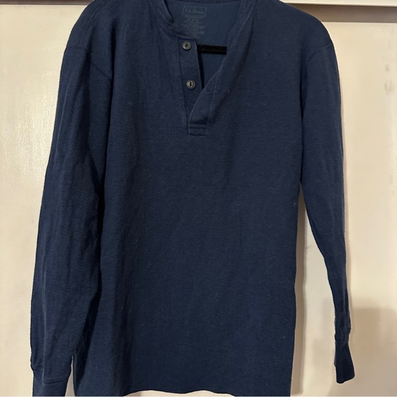 L.L.Bean Traditional Fit Henley Men M - Picture 1 of 5